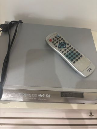 Lettore DVD nuovo con telecomando