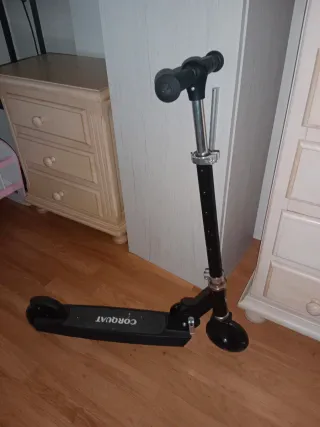 Patinete CORQUAT Negro Sin Uso