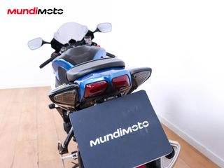 SUZUKI GSX-R 600 K10