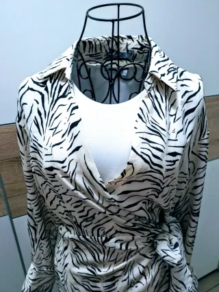 Abito Portafoglio Stradivarius Zebra virale su Tik