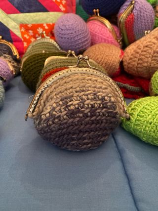 Monederos hechos a mano