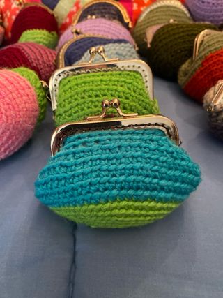 Monederos hechos a mano