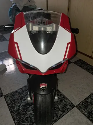 Moto Eléctrica Ducati 12V