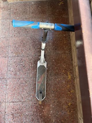 Patinete Decathlon blanco