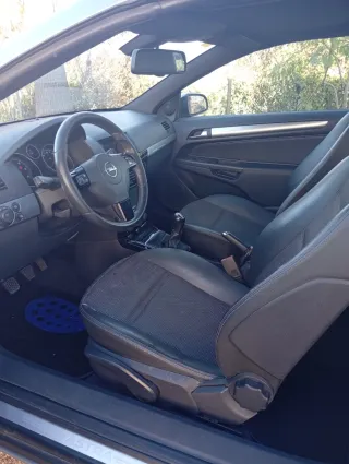 Opel Astra 2007