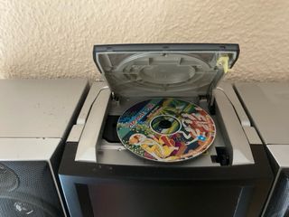 Minicadena Elbe Música y Video