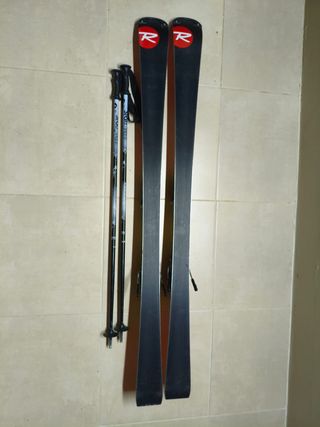 Conjunto esquí y palos niño