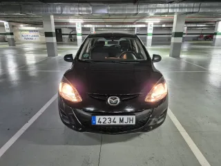 Mazda 2 2013