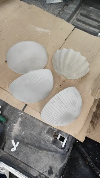 Tulipas de lámpara antiguas de cristal