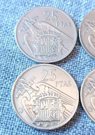 Lote 4 monedas 25 pesetas Franco 1957
