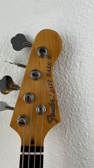 Bajo Eléctrico Fender Jazz Bass Sunburst