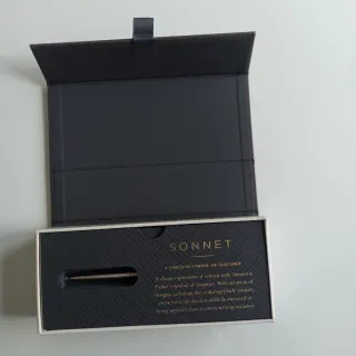 Bolígrafo Elegante en Caja