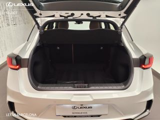 Lexus LBX ELEGANT PLUS 2025 REF 3162