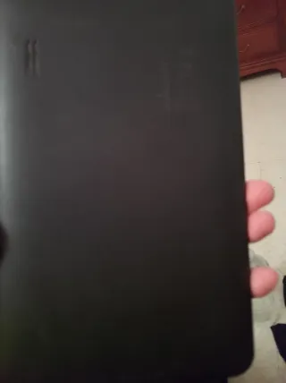 Tablet nero in buone condizioni