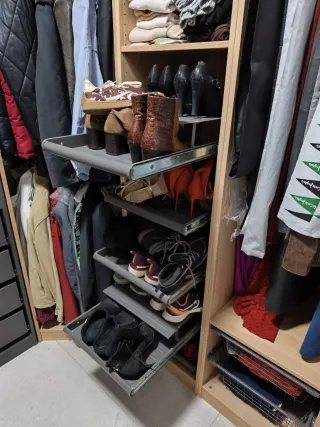 Armario vestidor de madera