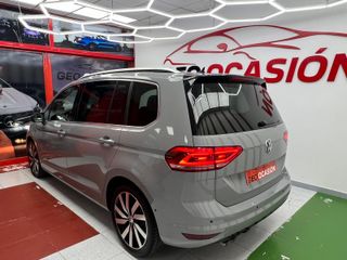 Volkswagen Touran 2015
