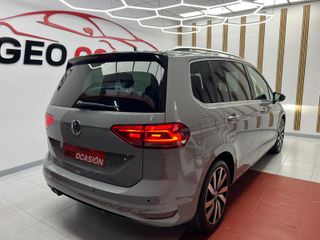 Volkswagen Touran 2015