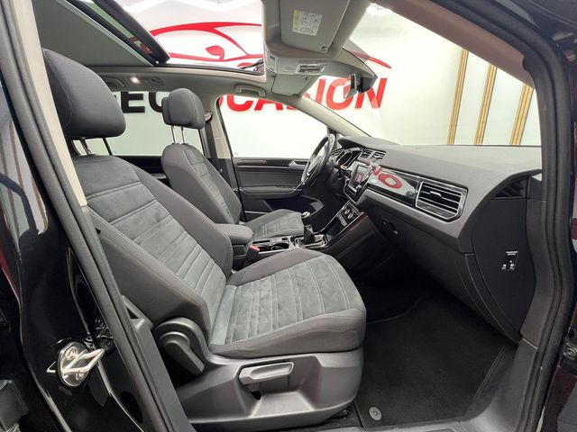 Volkswagen Touran 2015