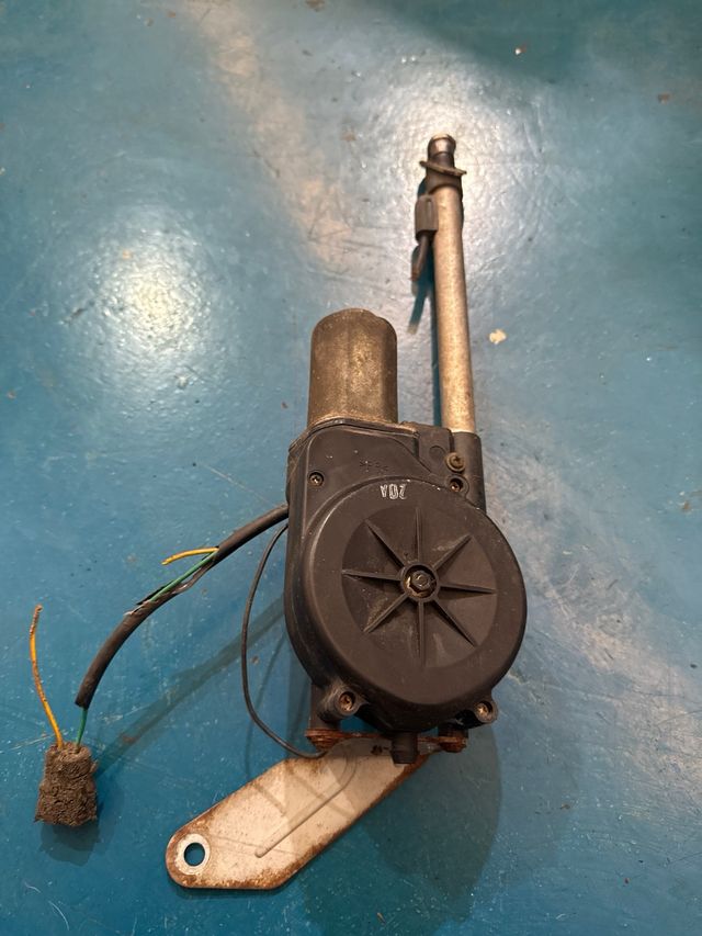 Antena Kia Carnival 55366930E