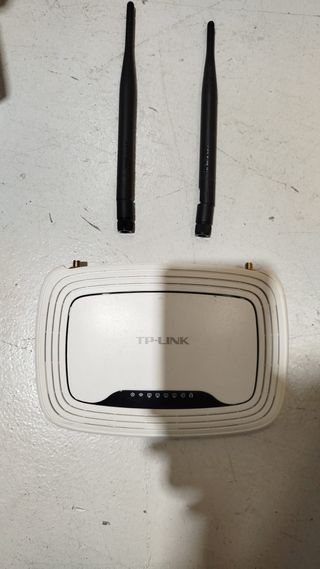 Router TP-Link TL-WR841N