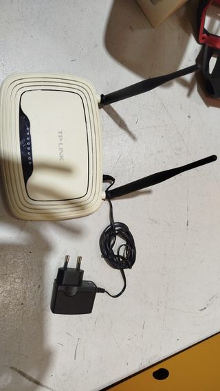 Router TP-Link TL-WR841N