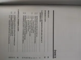 Curvas y superficies para modelado geométrico