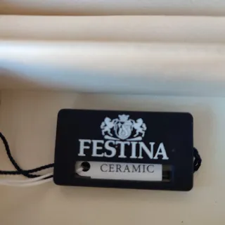 Reloj Festina Blanco y Dorado