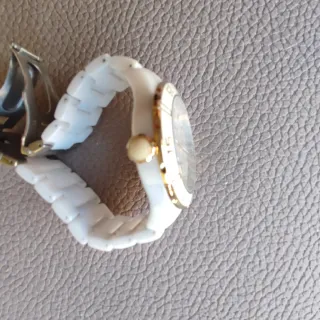 Reloj Festina Blanco y Dorado