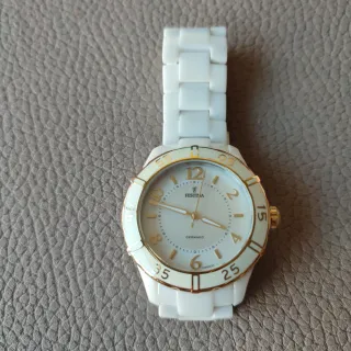 Reloj Festina Blanco y Dorado