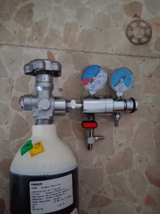 Maletín de primeros auxilios naranja