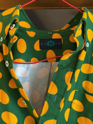 Chaqueta pop lunares verde y amarillo . En lino