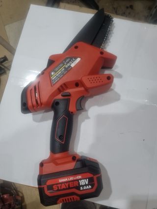 Motosierra a batería Stayer L20