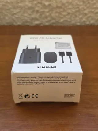 Cargador Samsung 25W y cable USB-C Carga Rápida