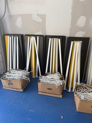 Estanterías metálicas para tienda
