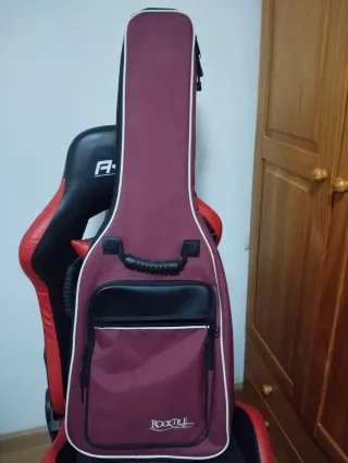 Bajo Eléctrico Escala Corta.