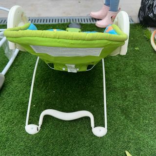 Hamaca para bebé con estampado de animales