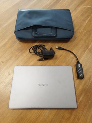 Portátil YEPO 12" Plata