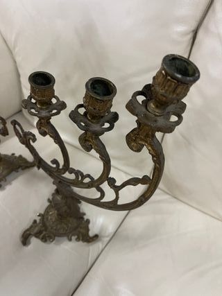 Pareja Candelabros Bronce Estilo Antiguo