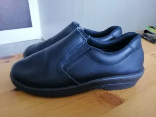 Zapatos de trabajo negros mujer