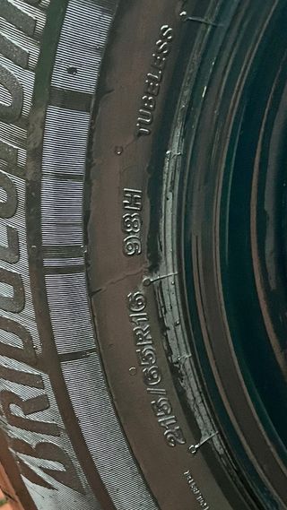 4 Gomme con Cerchi 215/65/R16 4x108 attacco et32