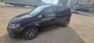Volkswagen Touran 2011