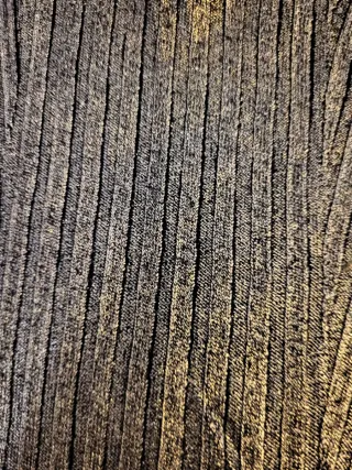 Top elegante dorado sin usar