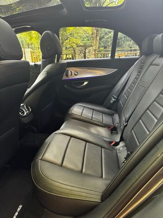 Mercedes-Benz E300de AMG 2021