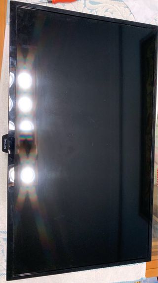 Televisión Philips Negro 32PHH4100