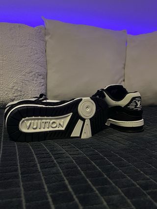 Sneakers Louis Vuitton Nere e Bianche