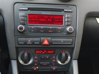 A3 SPORTBACK 2.0 TDI 140 CV * 1 DUEÑO Y LIBRO *