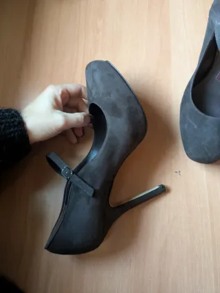 Tacones Magrit Marrones Talla 36