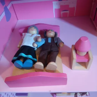 Casita de muñecas de madera Imaginarium