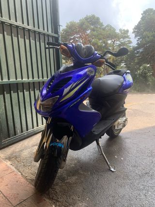 Yamaha Aerox 50 R VR-46 Edición 2006 con itv