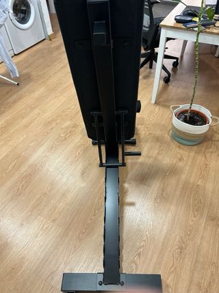 Banco de musculación y gimnasio